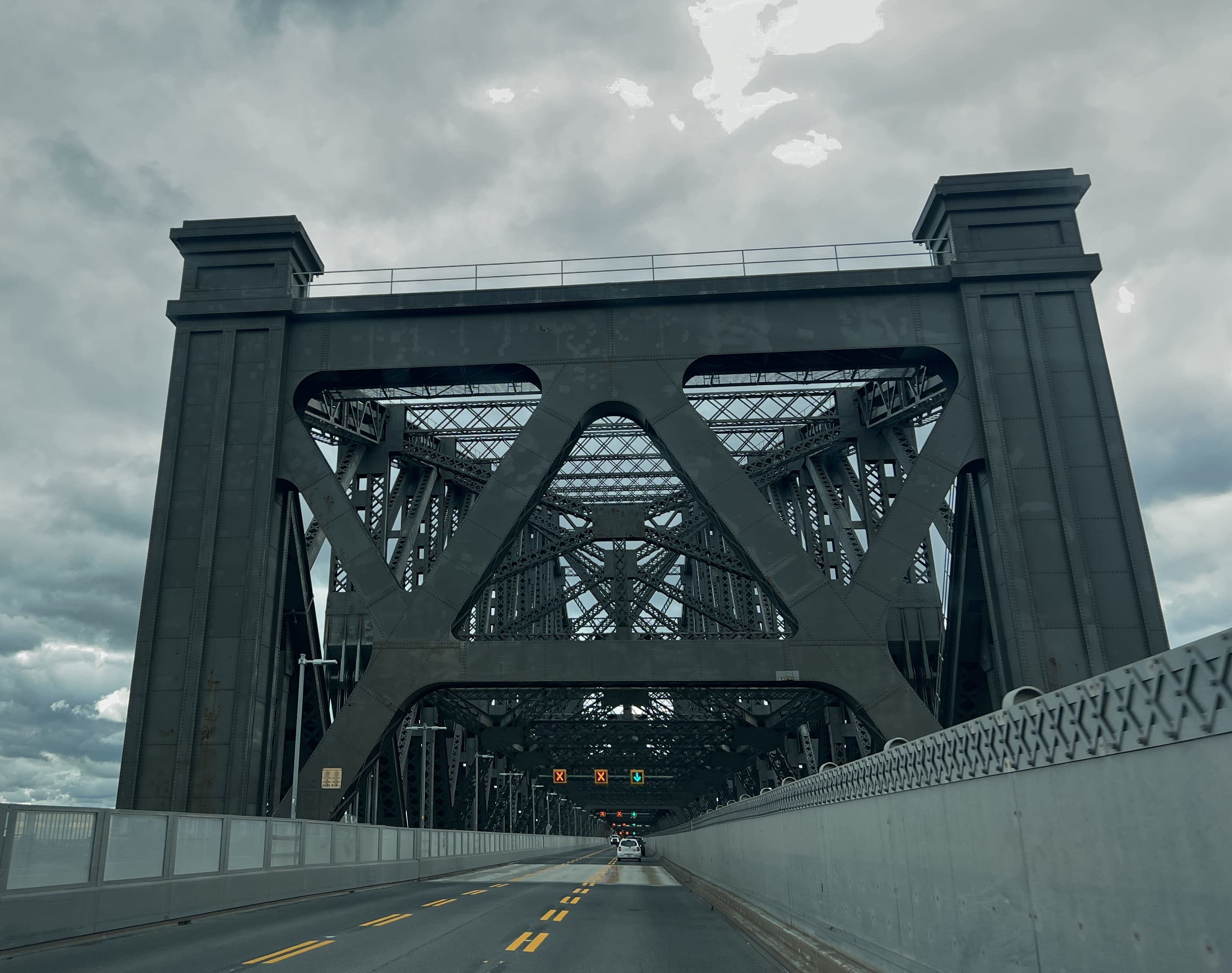 Fermeture du pont de Québec pour la nuit