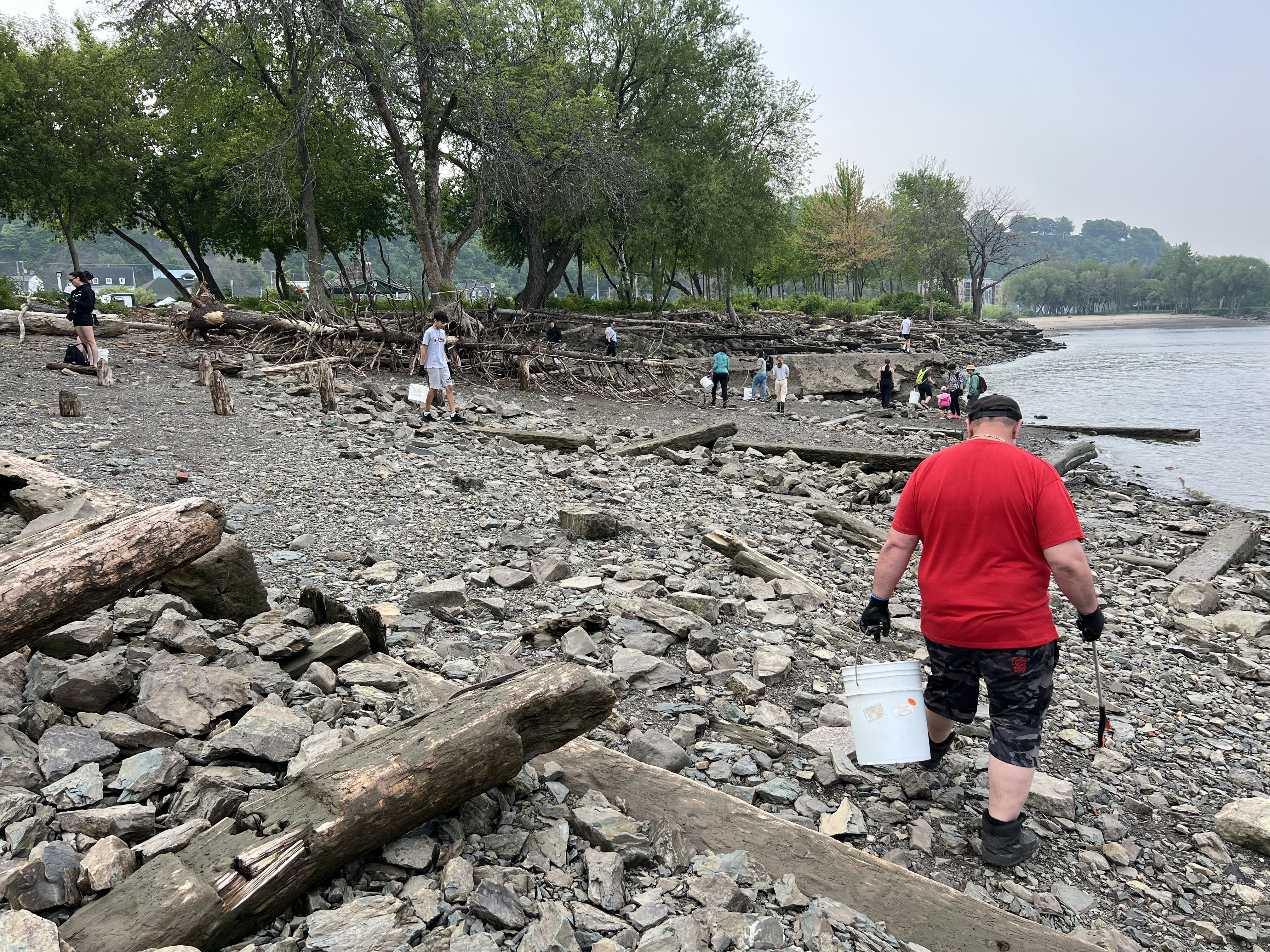 Une activité de nettoyage des berges courue
