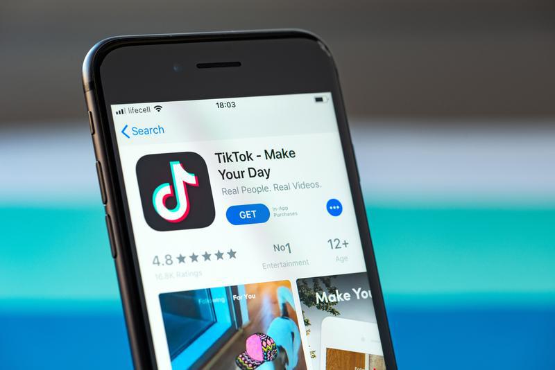 TikTok, chef de file en désinformation