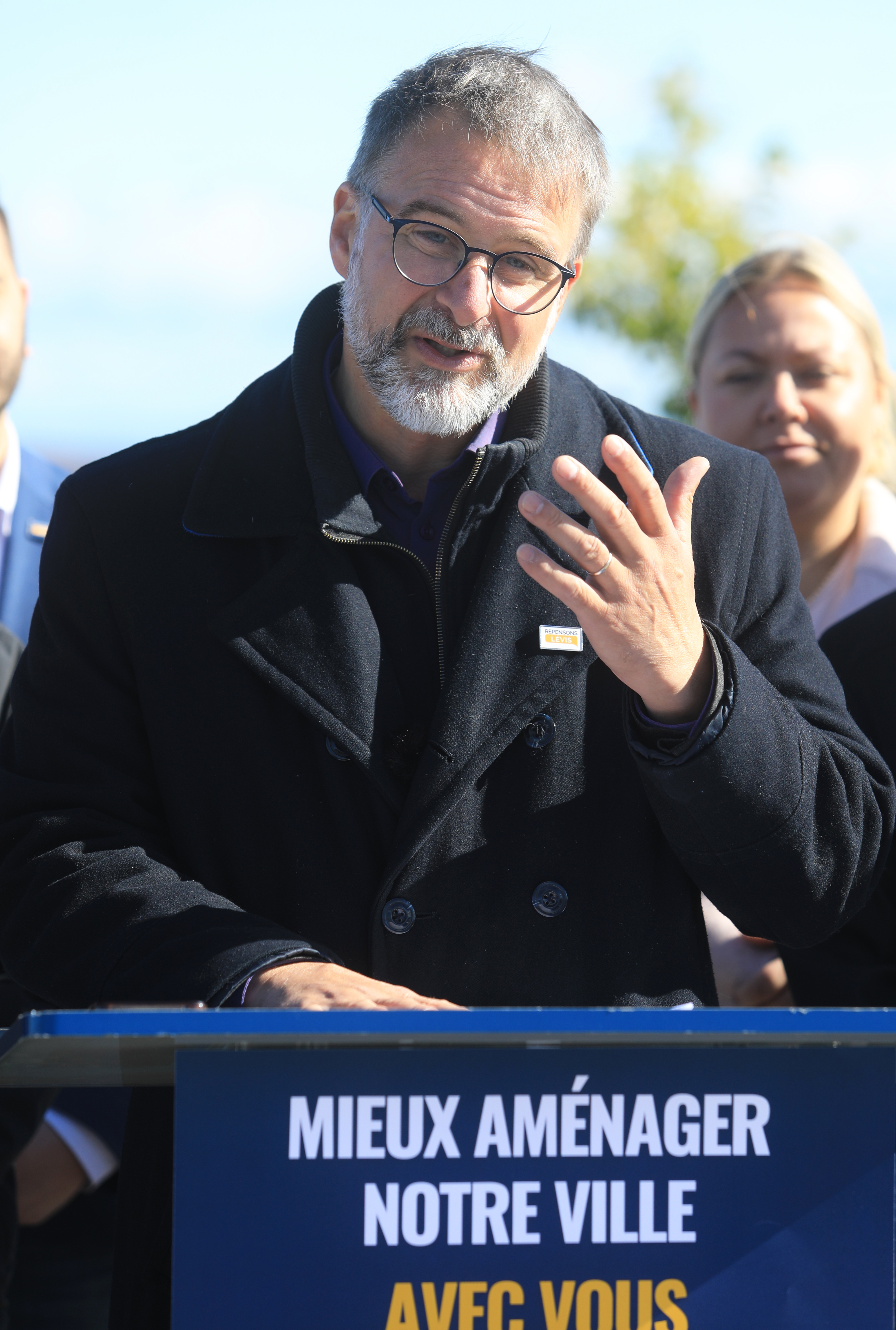 RL veut consulter la population sur le SRB et le développement