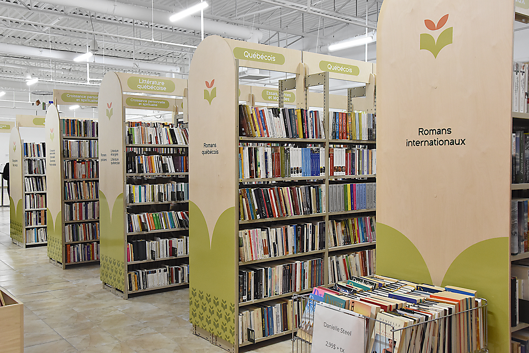 Écolivres inaugure son local revampé