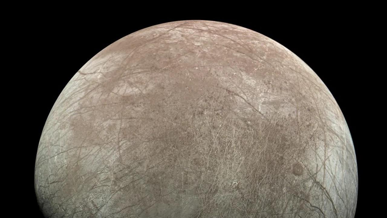 Une glace infranchissable sur une lune de Jupiter