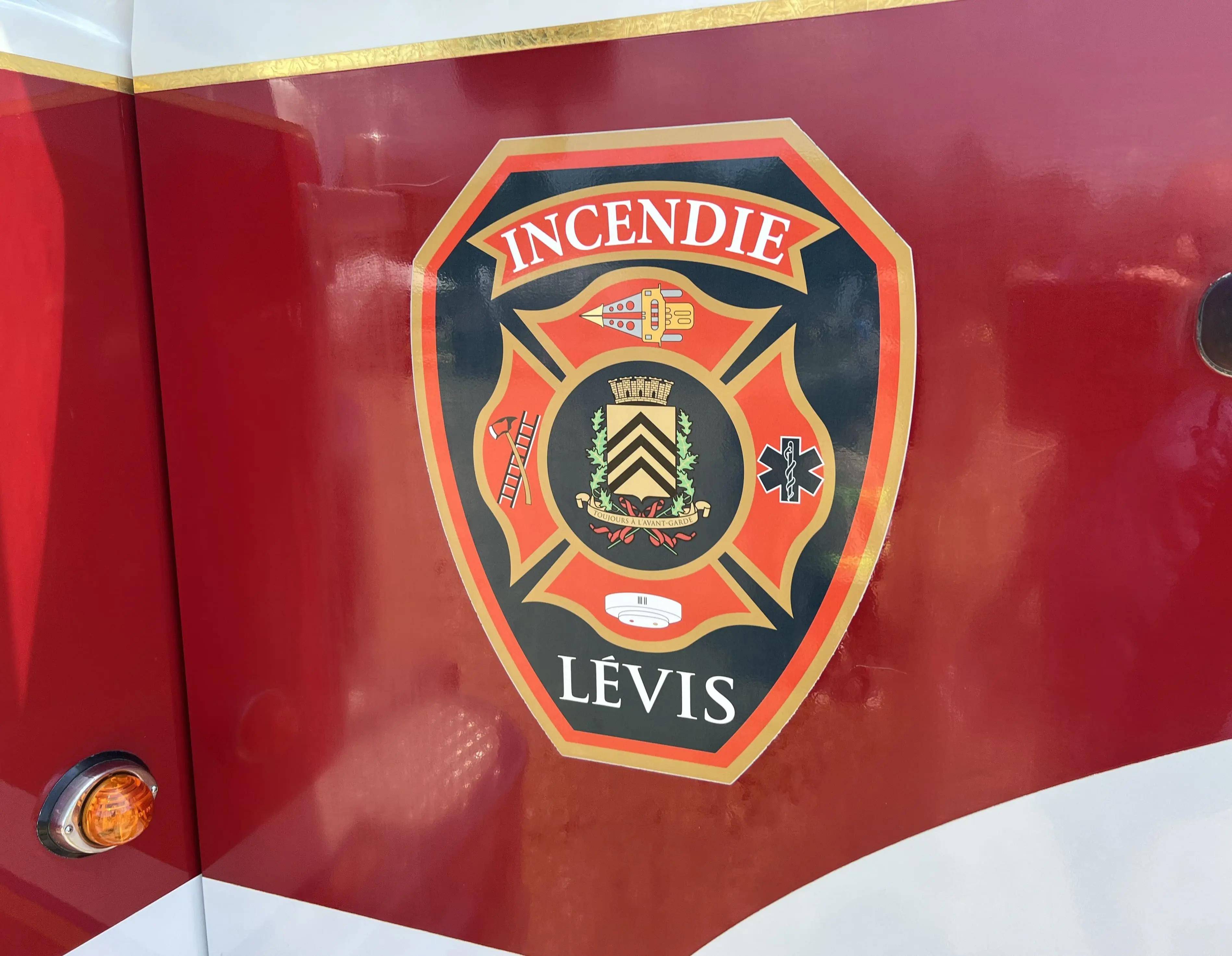 Incendie majeur sur la route Marie-Victorin