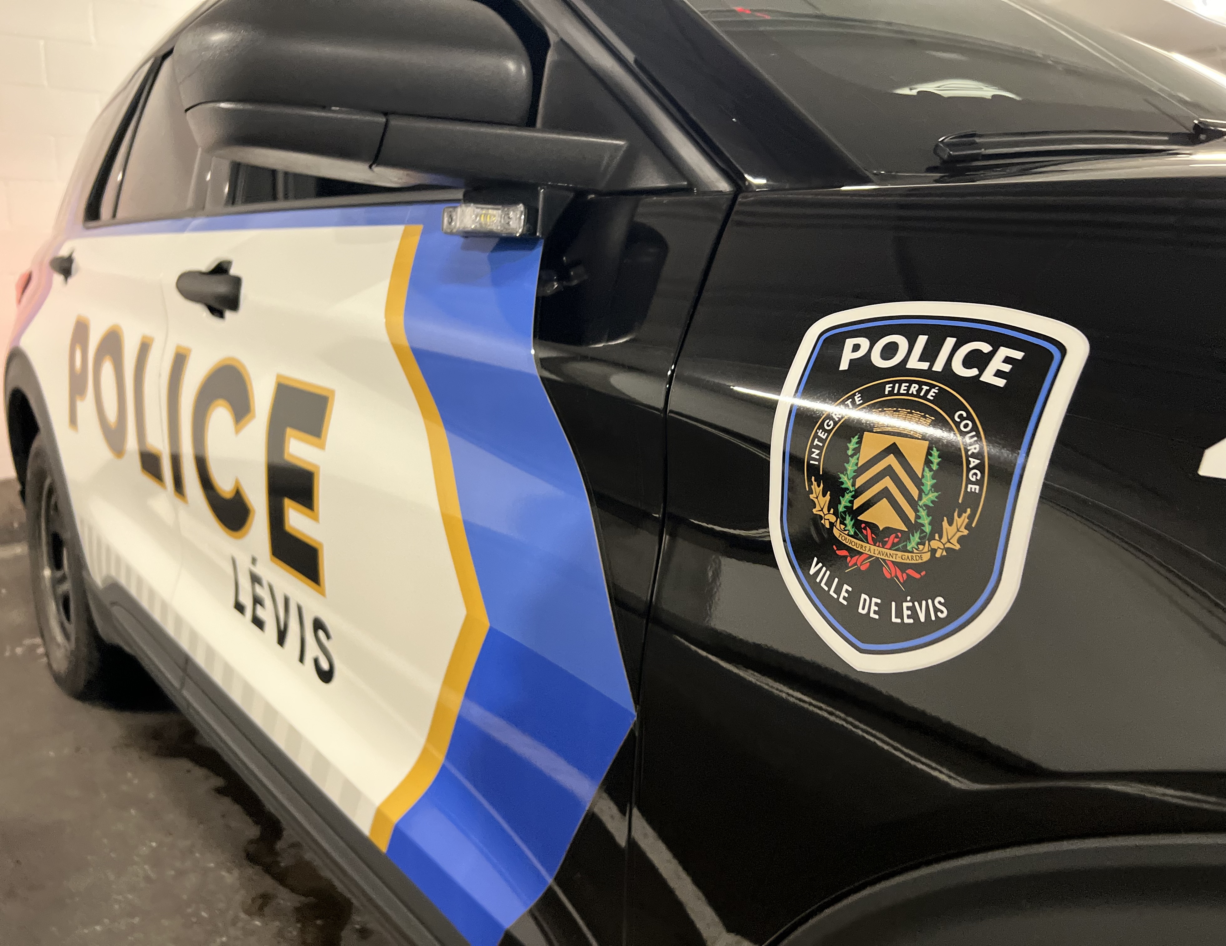 Cinq hommes arrêtés à Lévis