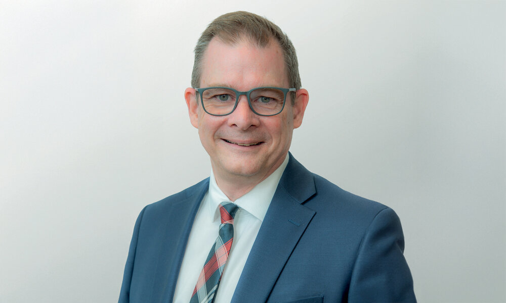 Le président-directeur général prendra sa retraite après 35 ans de carrière