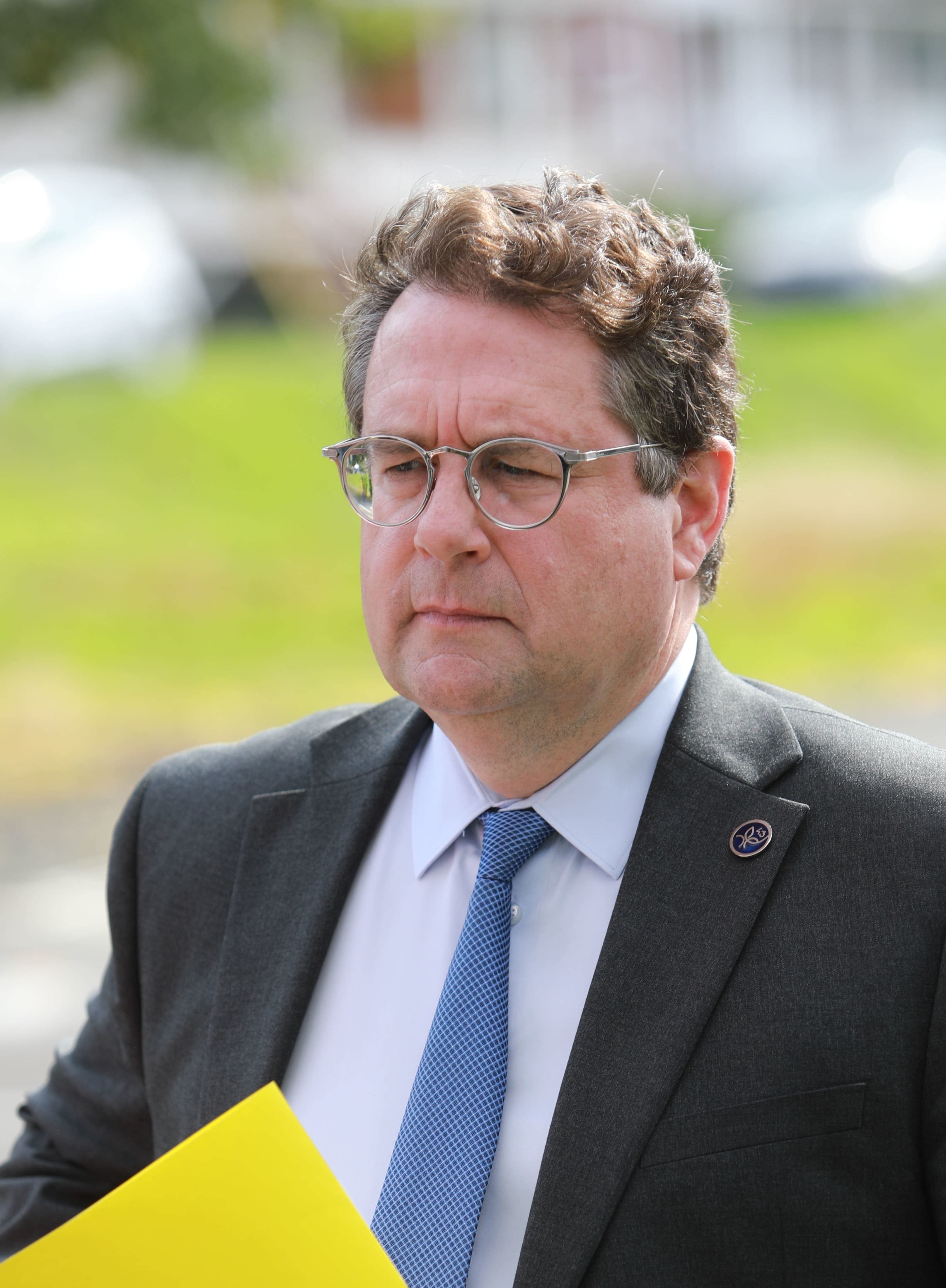 Bernard Drainville réagit enfin et donne son appui à Fréchette