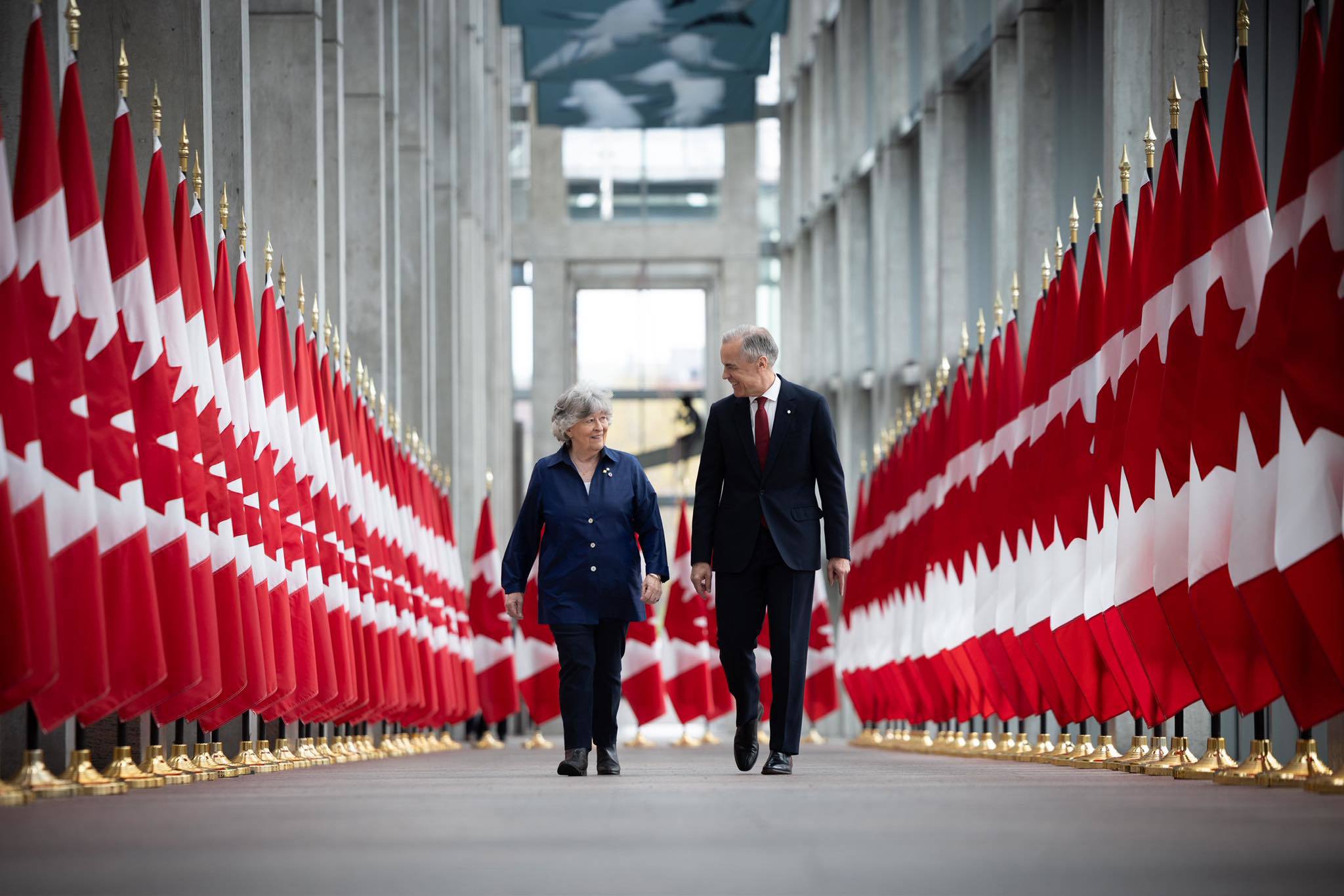 Carney se tourne vers Arbour pour remplacer Simon