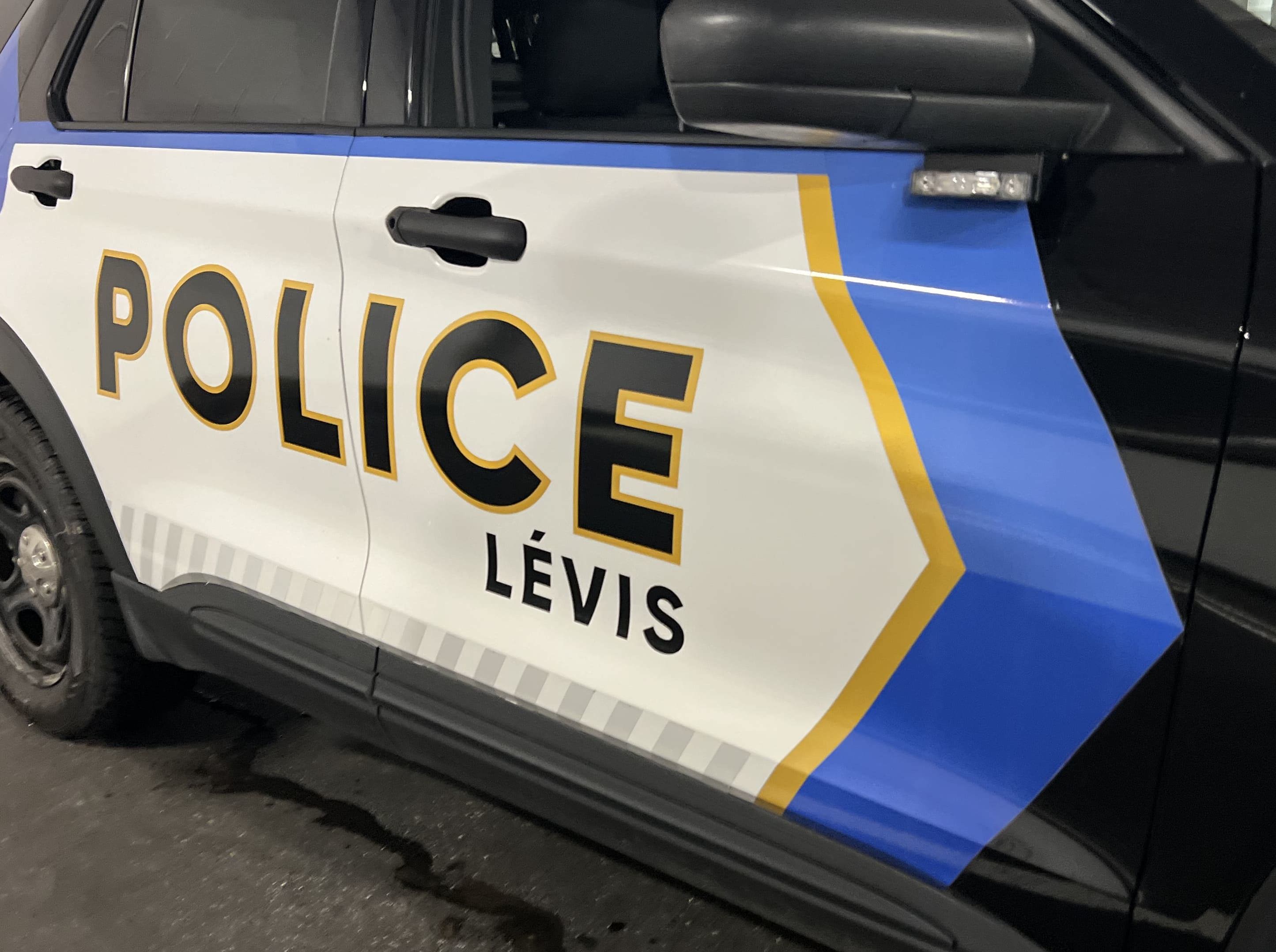 Perquisition et arrestations à Charny